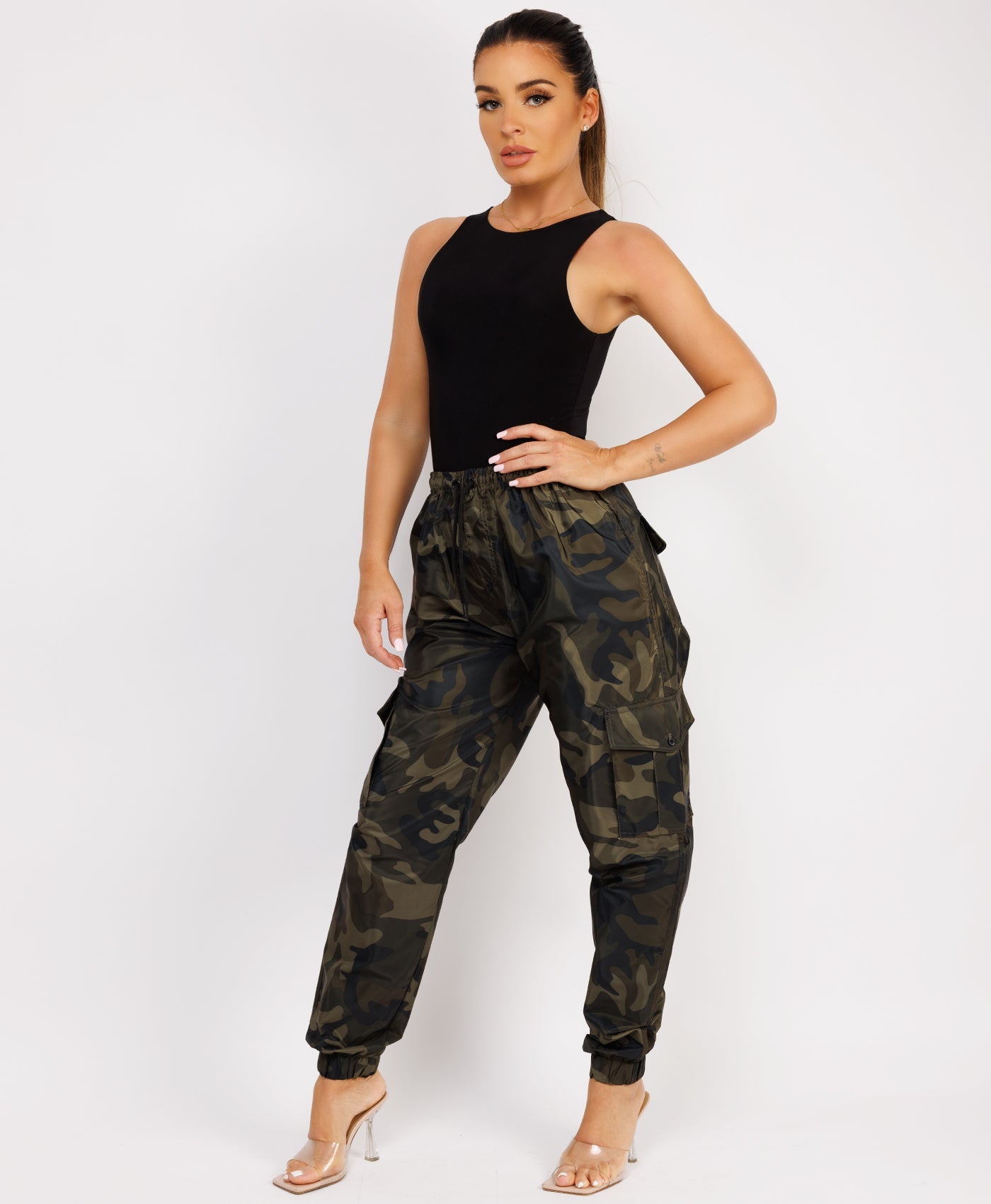 Ruffle-Shoulder-Sleeve-Ribbed-Set-Khaki Camo-3