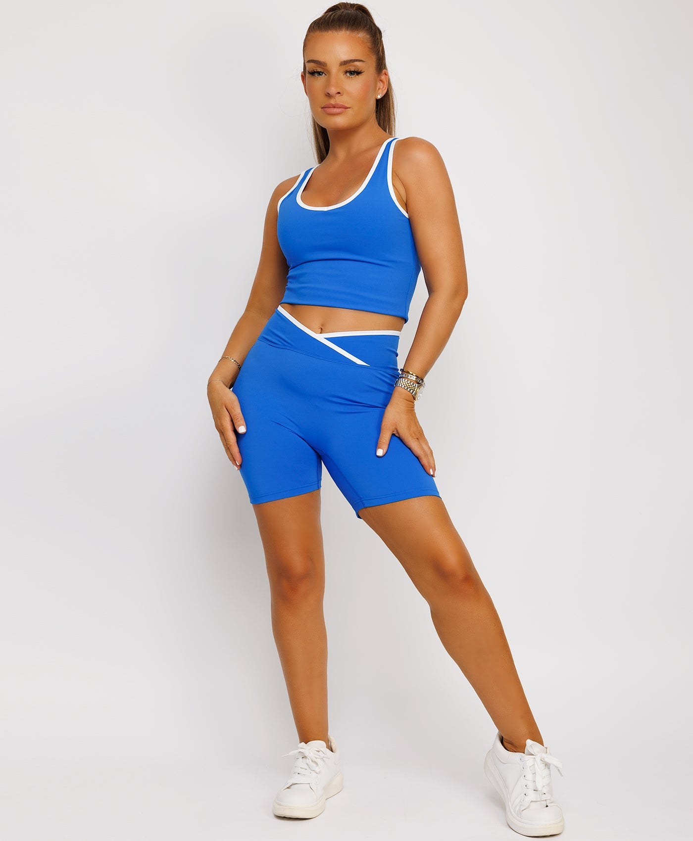 Contrast-Crop-Top-High-Waist-Cross-Band-Shorts-1