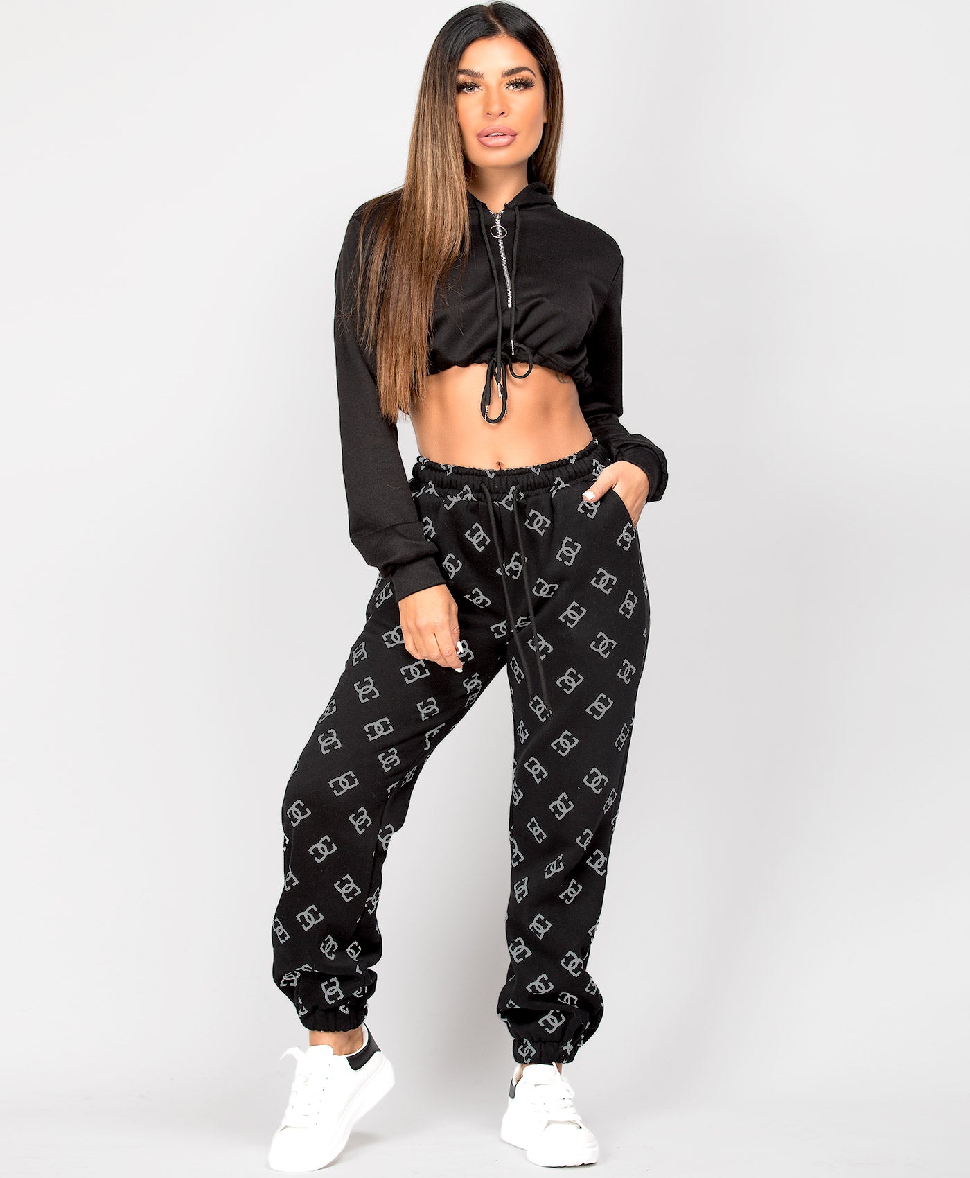 Black-DD-Printed-Oversize-Fleece-Joggers-1