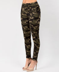 Khaki-Fur-Lined-Gold-Zip-Camouflage-Leggings-2