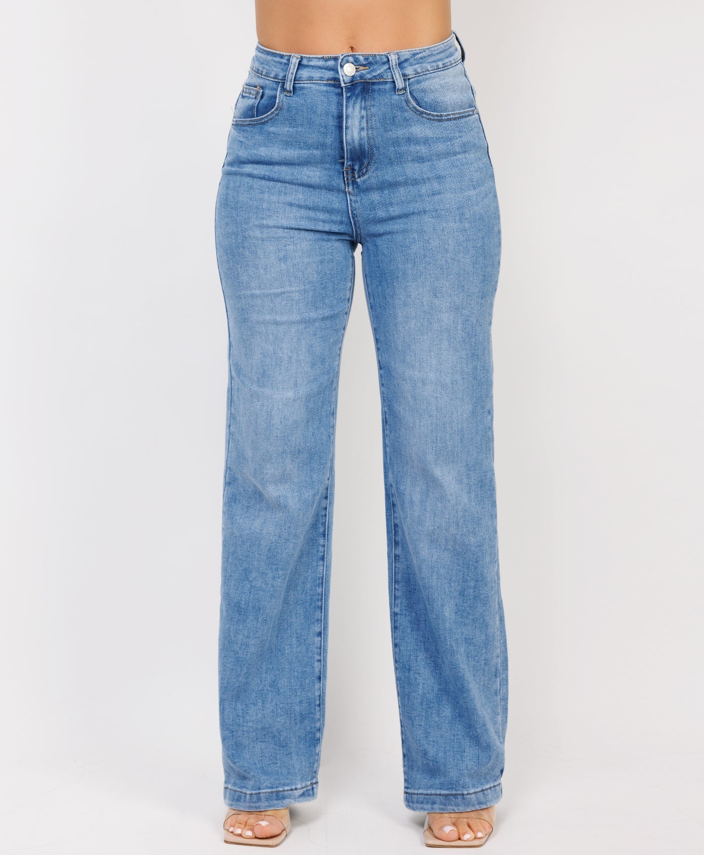 Mid-Waisted-Straight-Loose-Stretchy-Jeans-Denim-