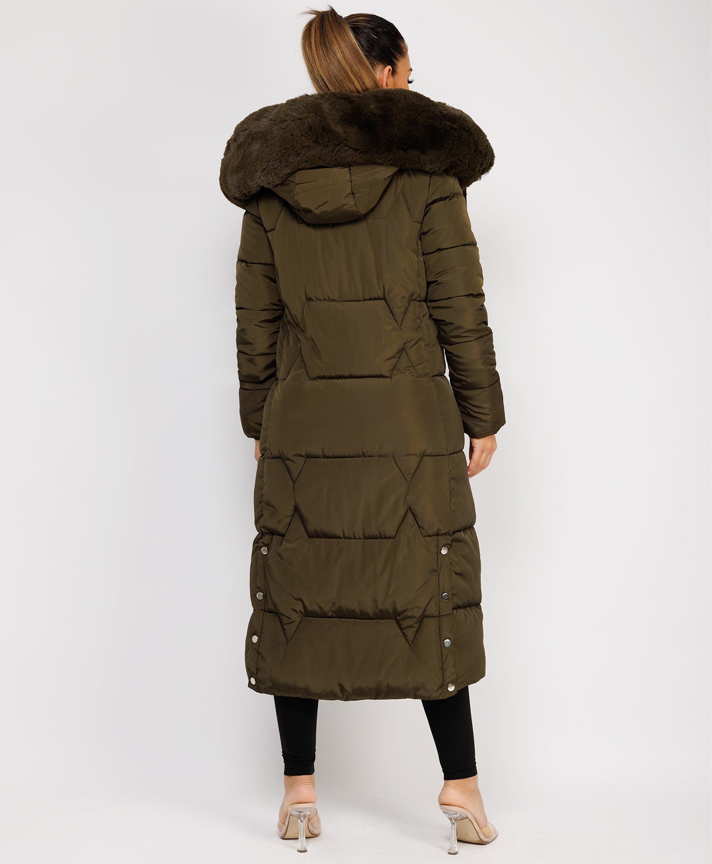 Khaki puffer jacket with faux fur hood hotsell