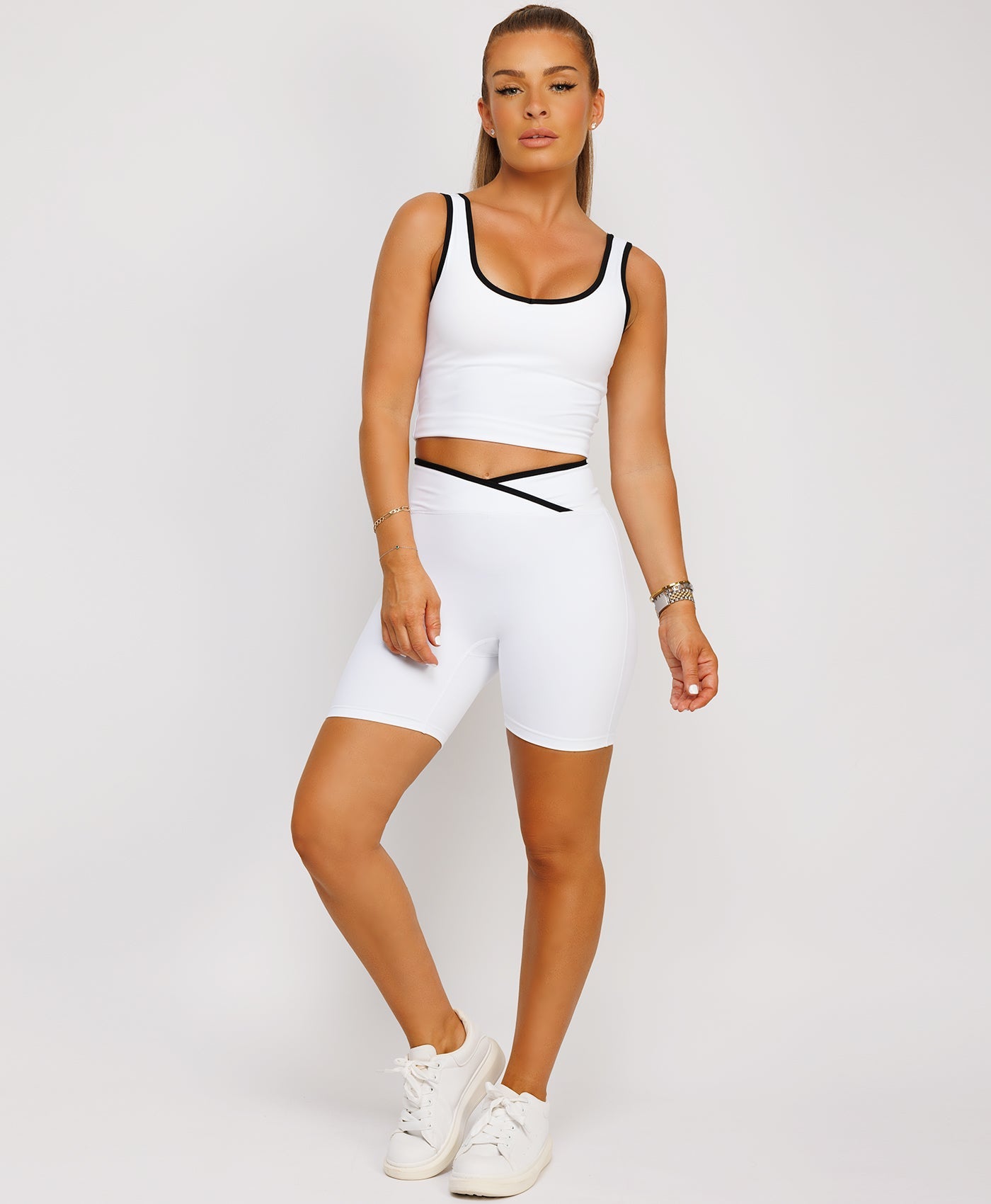 Contrast-Crop-Top-High-Waist-Cross-Band-Shorts-3